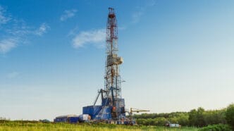 Land oil drilling rig blue sky | Meridian Source