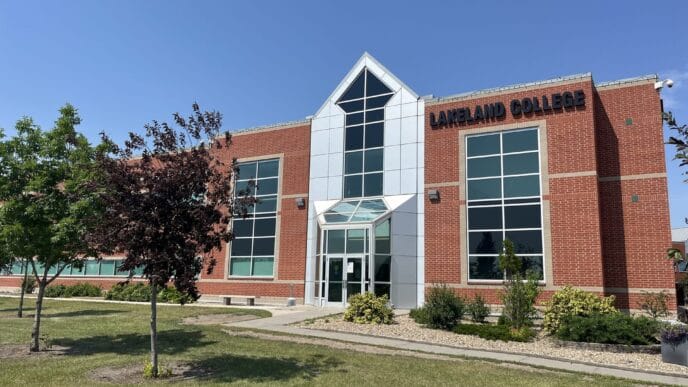 Stock-Lakeland-front | Meridian Source