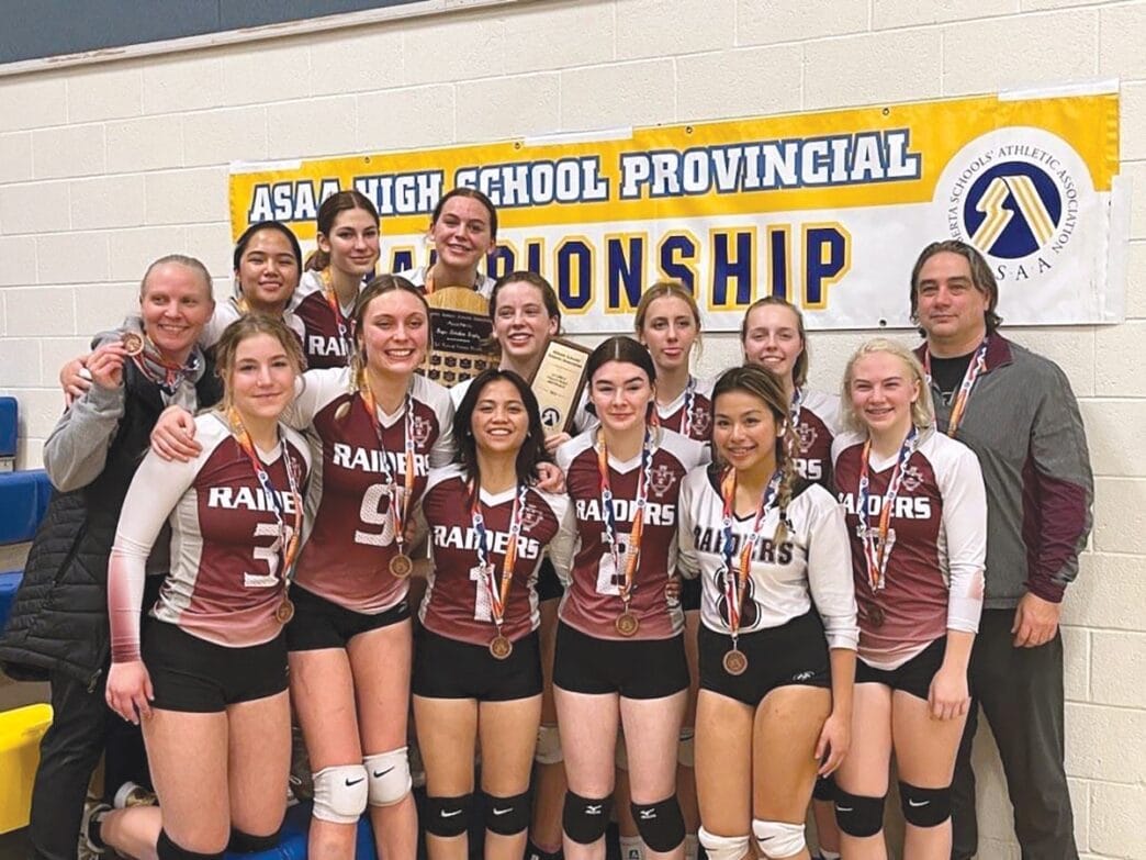 Sub-Raiders.girls_.vball_.1 | Meridian Source