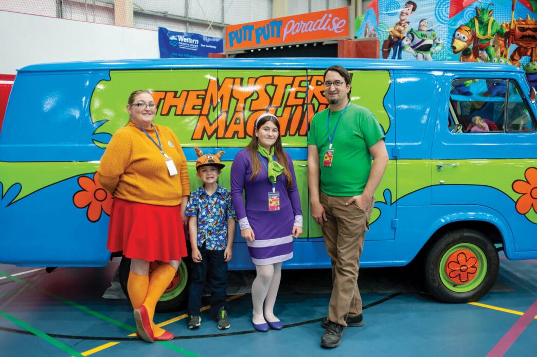 TW-Collector.Con_.2 | Meridian Source