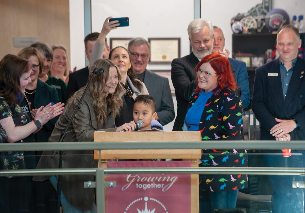 TW-HRHS-wing-open | Meridian Source