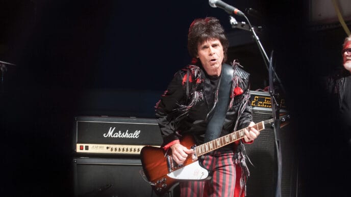 TW-Prism.3 | Meridian Source