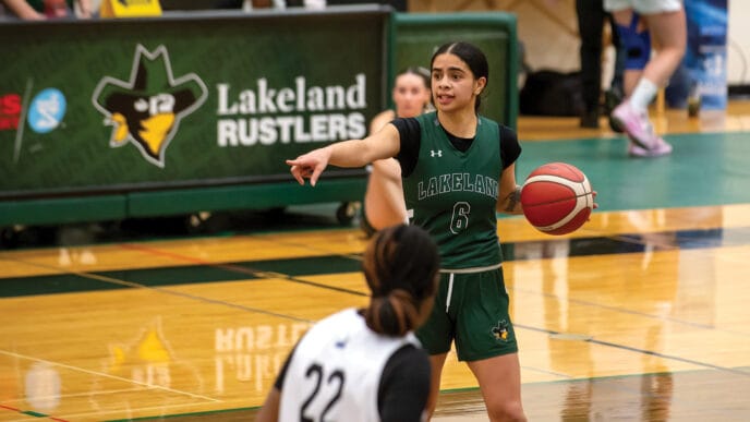TW-Rustlers.W.Bball_.2 | Meridian Source