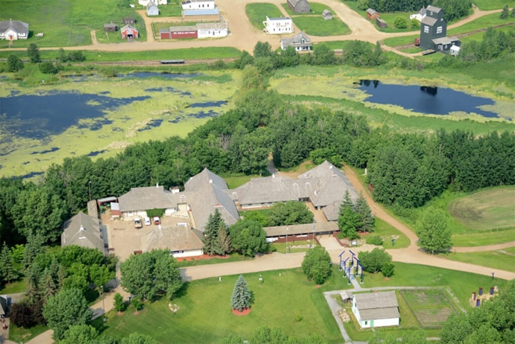 File-Ukrainian Village Fire1 | Meridian Source Ukrainian