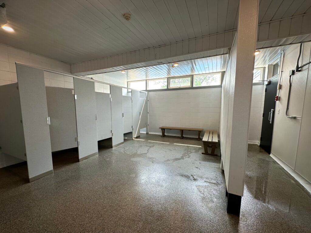 Sub - outdoorpoolreno2 | Meridian Source pool