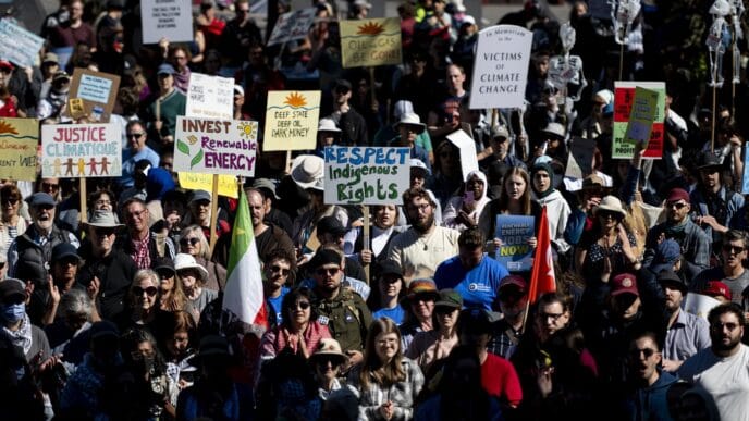 Progressive rally in Toronto challenges elements of Carneys agenda | Meridian Source