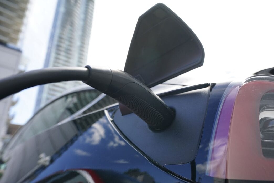 Carney delays electric vehicle sales mandate by one year launches cost review | Meridian Source