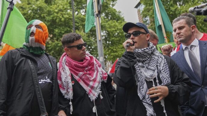 Canada bans Irish rap group Kneecap from entry says it endorsed political violence | Meridian Source