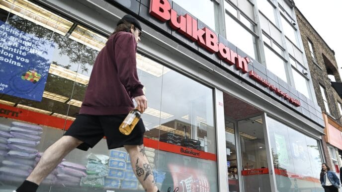 Aggregator Downloaded image for imported item 80145 | Meridian Source French language complaints and inspections surge in Quebec