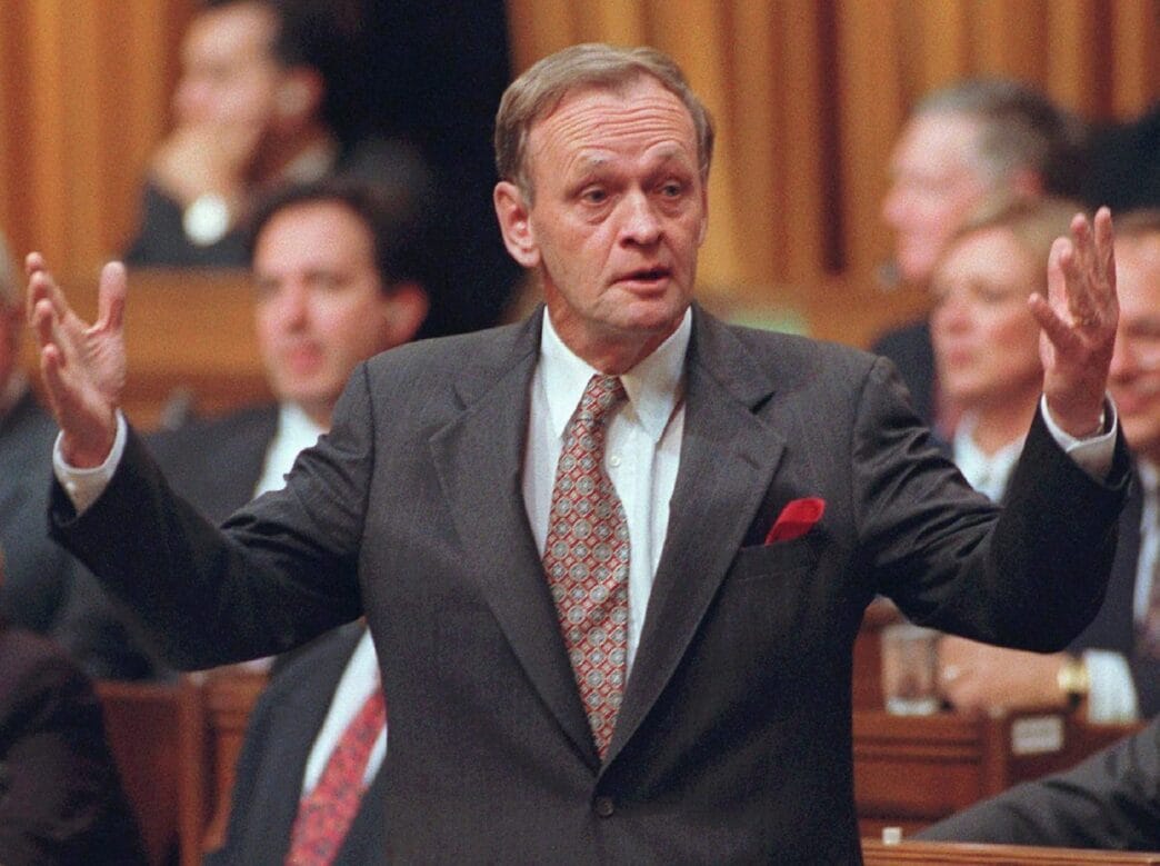 Records reveal what Chrétien told ministers before Quebec referendum