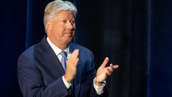Aggregator Downloaded image for imported item 77978 | Meridian Source Texas megachurch founder Robert Morris pleads guilty to child sex abuse charges