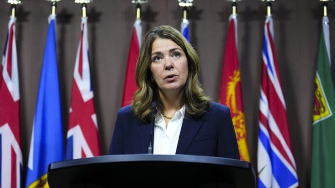 Aggregator Downloaded image for imported item 82413 | Meridian Source More than 740,000 students head back to class in Alberta after teacher strike ends