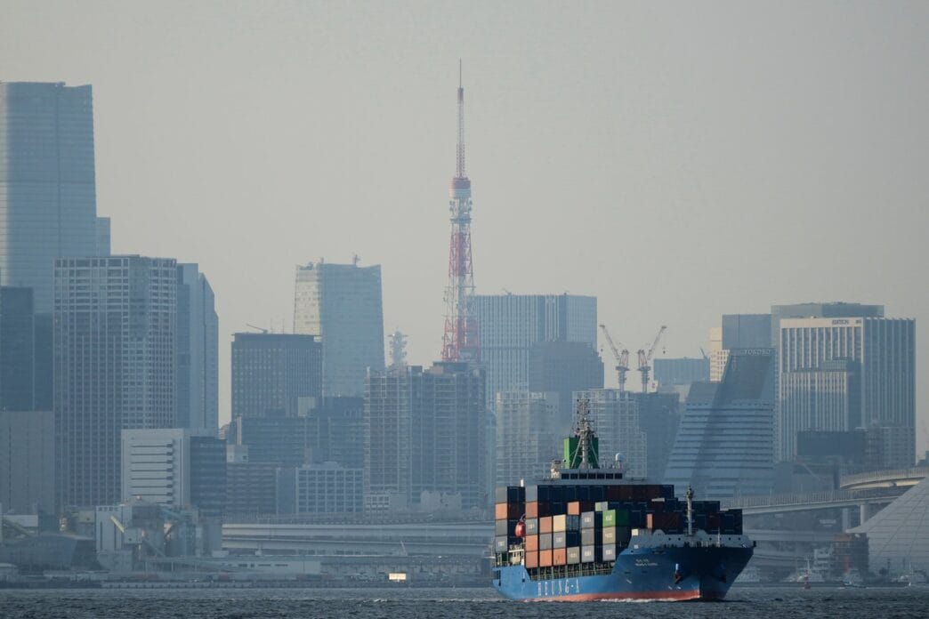 US blocks a global fee on shipping emissions as international meeting ends without new regulations