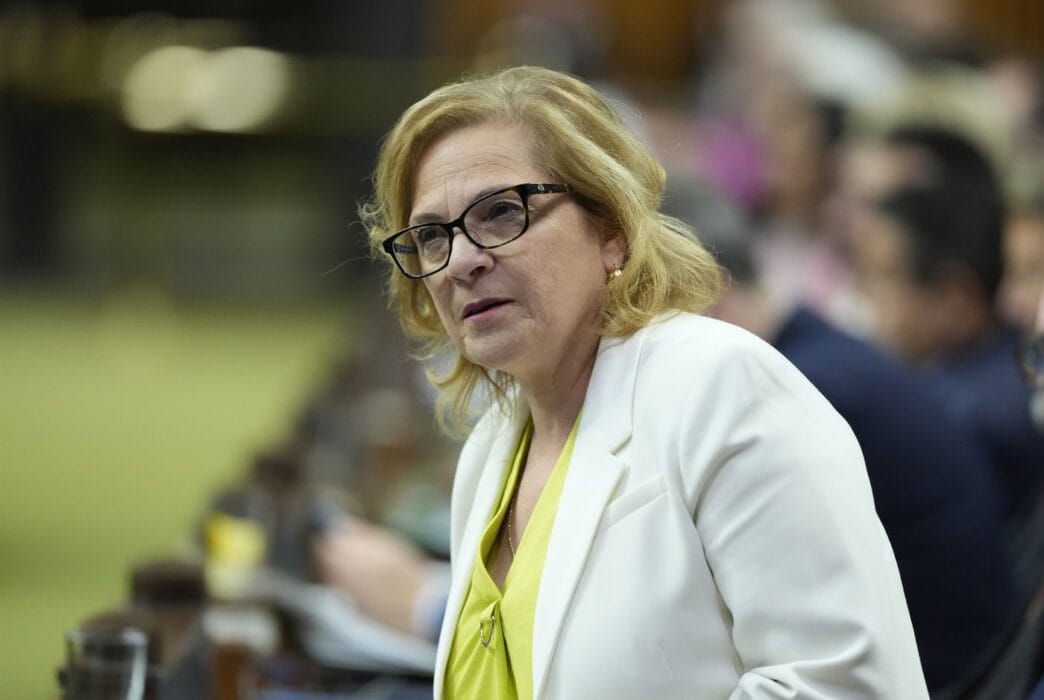 Aggregator Downloaded image for imported item 80814 | Meridian Source Provincial immigrant nominee programs get late year boost: Diab