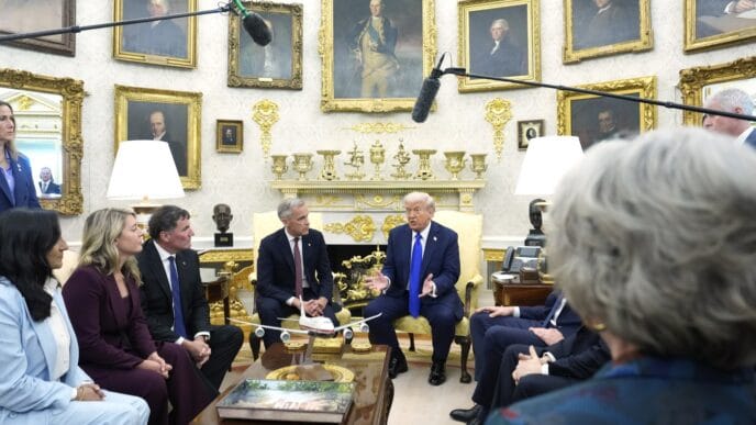 Aggregator Downloaded image for imported item 79255 | Meridian Source Carney returns to Ottawa without a deal to end the U.S. tariffs