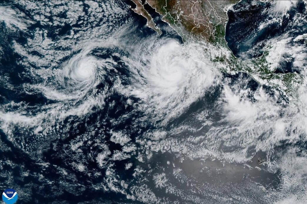 Aggregator Downloaded image for imported item 78708 | Meridian Source Hurricane Priscilla forms in the Pacific Ocean off the southwestern coast of Mexico