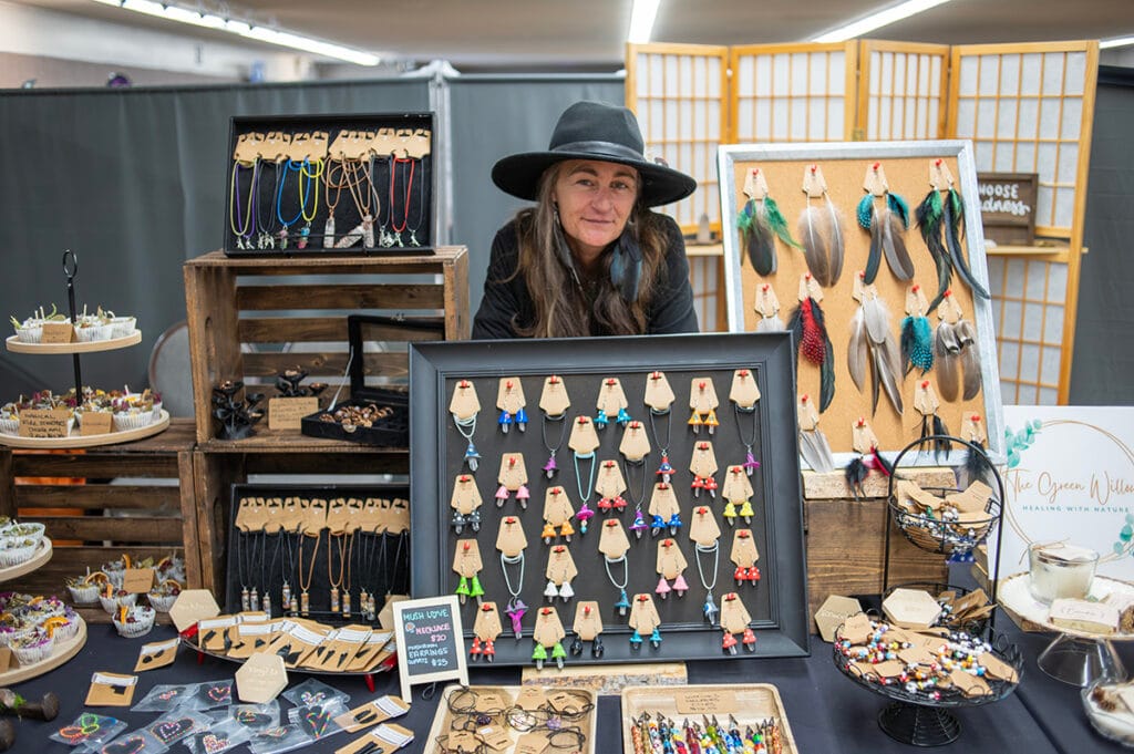 TW-Psychicshow4 | Meridian Source market