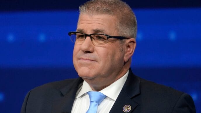 4 family members of Illinois governor candidate killed in Montana helicopter crash, campaign says