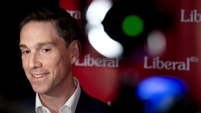 Aggregator Downloaded image for imported item 80442 | Meridian Source CP NewsAlert: N.L. Liberal Leader John Hogan wins riding