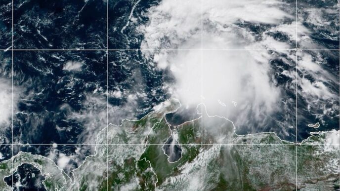 Aggregator Downloaded image for imported item 81840 | Meridian Source Storm Melissa reaches hurricane strength, threatening catastrophic flooding in northern Caribbean