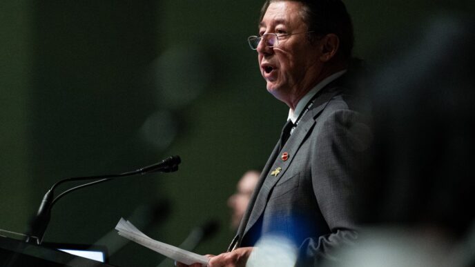 Aggregator Downloaded image for imported item 86006 | Meridian Source Senate passes amendments to First Nations status bill; MPs still need to vote