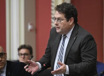 Quebec begins consultations on potential revision of greenhouse gas targets
