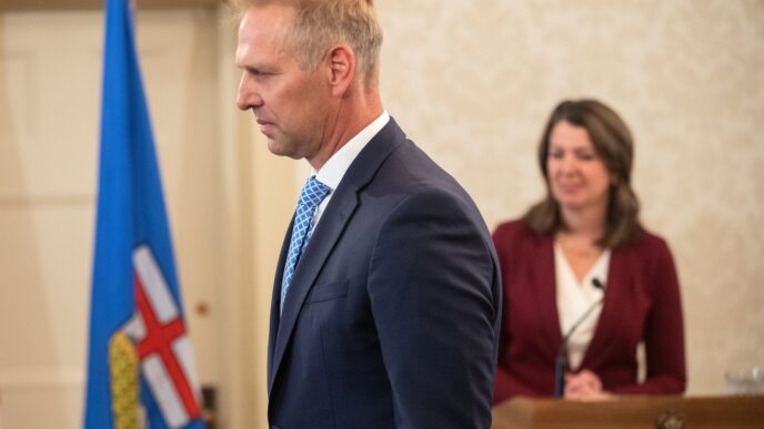 Aggregator Downloaded image for imported item 87301 | Meridian Source Explainer on Alberta UCP legislature members facing recall petitions
