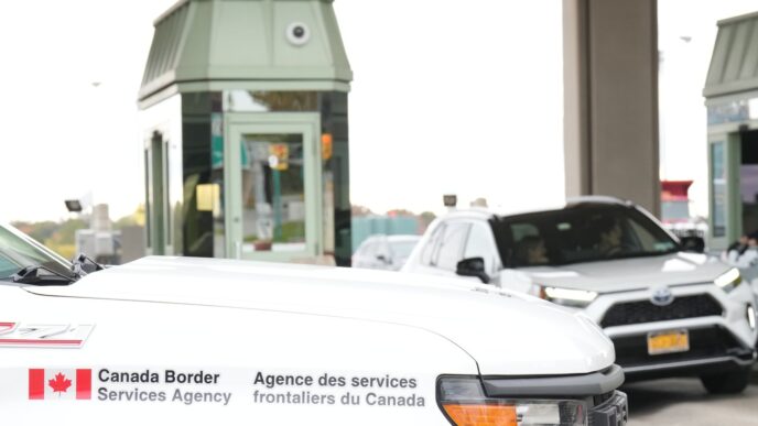 Migrants rights groups call on government to withdraw border security bill