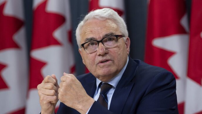 Aggregator Downloaded image for imported item 87298 | Meridian Source Official languages commissioner concerned about federal budget cuts