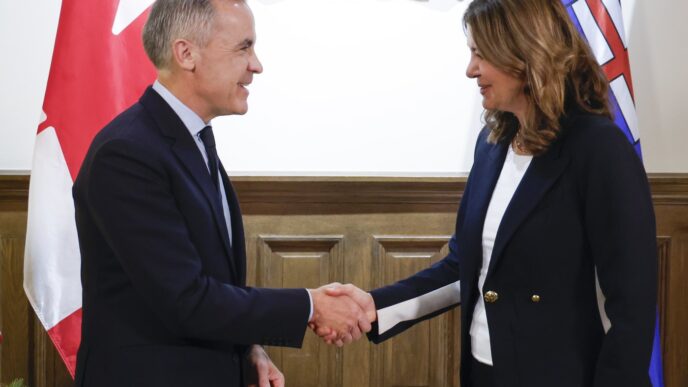 Aggregator Downloaded image for imported item 87812 | Meridian Source Carney, Smith sign pipeline deal, open door to changing B.C. tanker ban