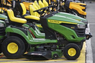 Fact File: Video spreads fake story about John Deere exiting Canada