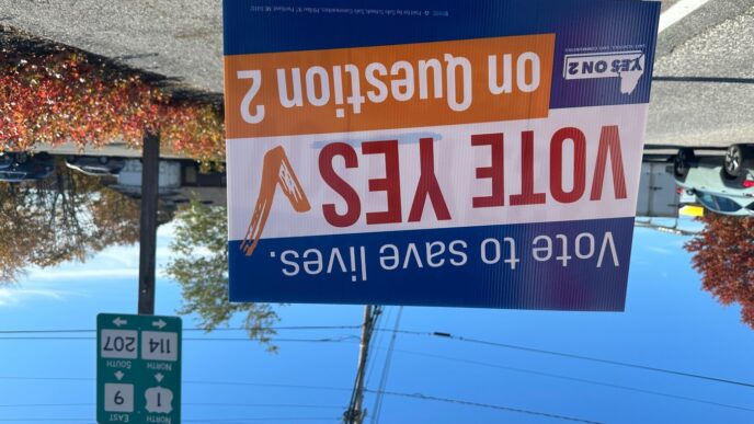 Aggregator Downloaded image for imported item 83589 | Meridian Source Maine voters approve red flag gun law after mass shooting that killed 18