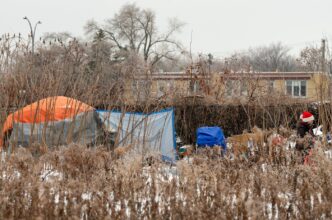 Montreal borough mayor calls destruction of homeless encampment a misunderstanding