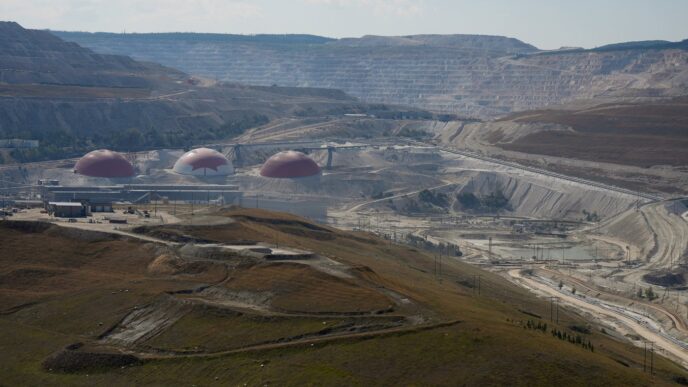 Aggregator Downloaded image for imported item 83506 | Meridian Source Feds pitch $2B fund for critical minerals investments, including equity stakes