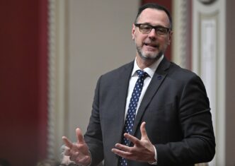 Quebec to extend religious symbols ban, outlaw university prayer rooms in new bill