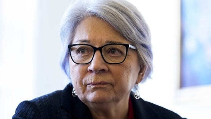 CP NewsAlert: Chief justice to stand in for Simon on Remembrance Day due to illness