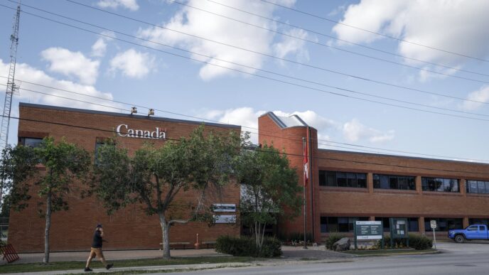 Government sending early retirement info to about 70,000 public servants