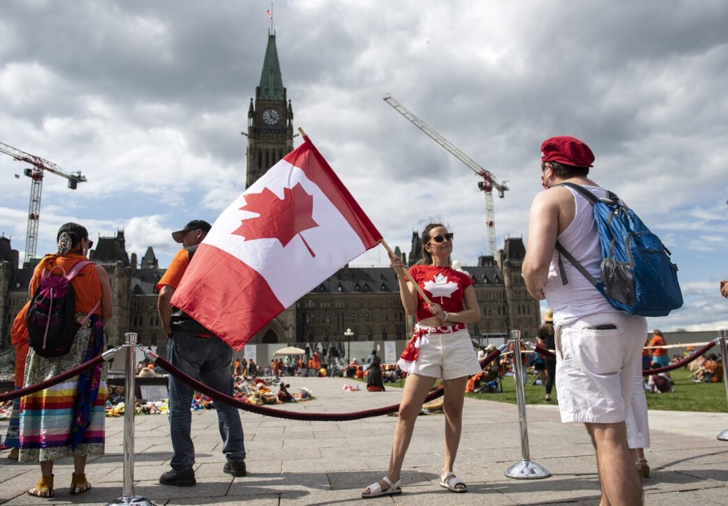 Canadian English supporters urge Carney to abandon federal shift to British spelling