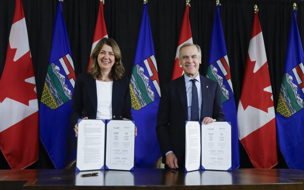 Aggregator Downloaded image for imported item 89278 | Meridian Source B.C. First Nation meets with Alberta minister to oppose changing tanker ban