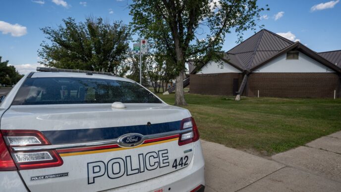 Aggregator Downloaded image for imported item 90688 | Meridian Source CP NewsAlert: Girl pleads guilty after student set on fire at Saskatoon school