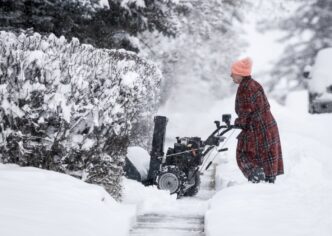 Christmas cold for the West, freezing rain in Ontario and winter storms in the East