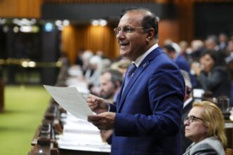 Government rejects call to measure productivity across public service