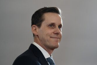 P.E.I. Premier Rob Lantz resigning to seek permanent leadership of party