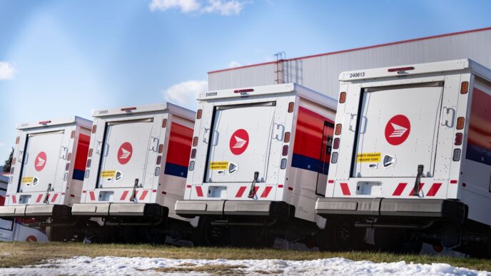 Canada Post, union reach tentative agreements, with vote expected in new year