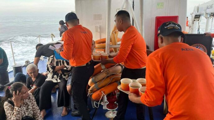Ferry with more than 350 people sinks in the southern Philippines leaving at least 15 dead