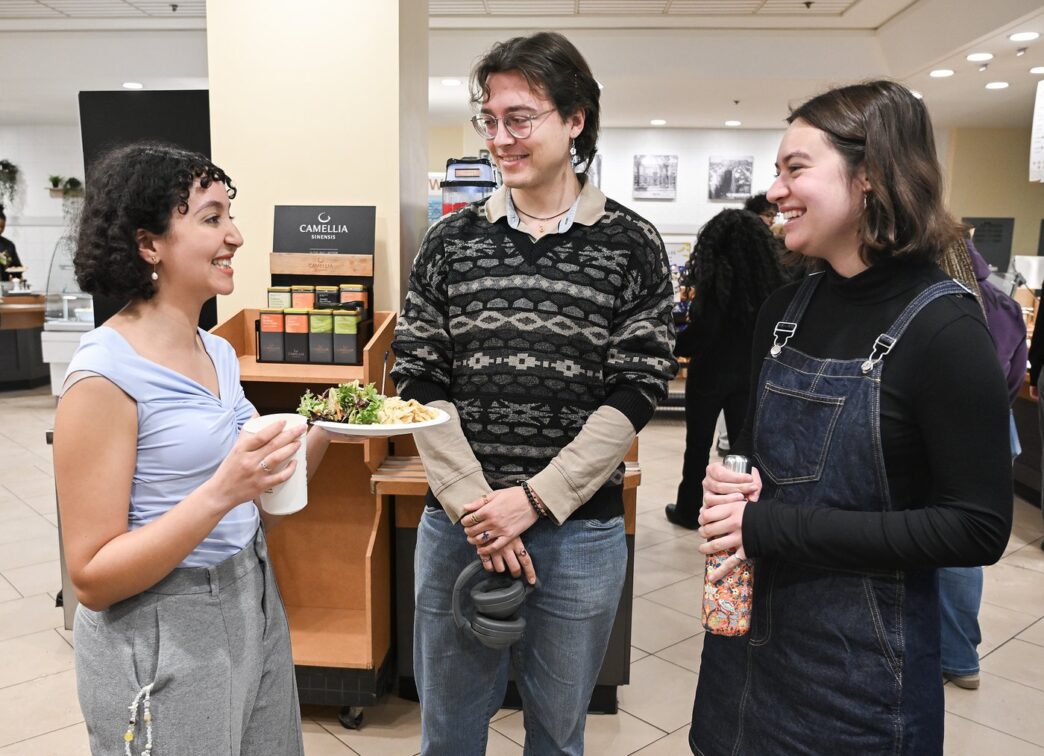 Aggregator Downloaded image for imported item 96016 | Meridian Source Polytechnique Montréal removes beef from cafeteria menus to cut emissions