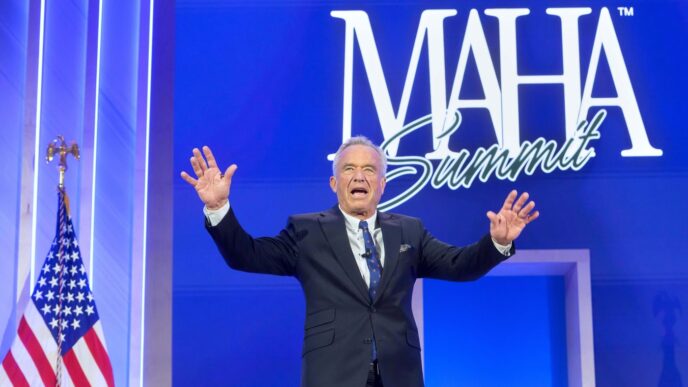 US drops the number of vaccines it recommends for every child