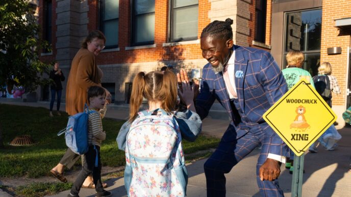 Aggregator Downloaded image for imported item 95502 | Meridian Source Former Iowa superintendent pleads guilty to falsely claiming US citizenship