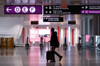 Intense cold forces flight delays, cancellations at Canadian airports