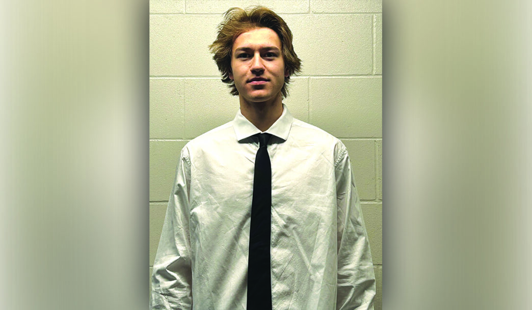 Goalie skates closer to comeback